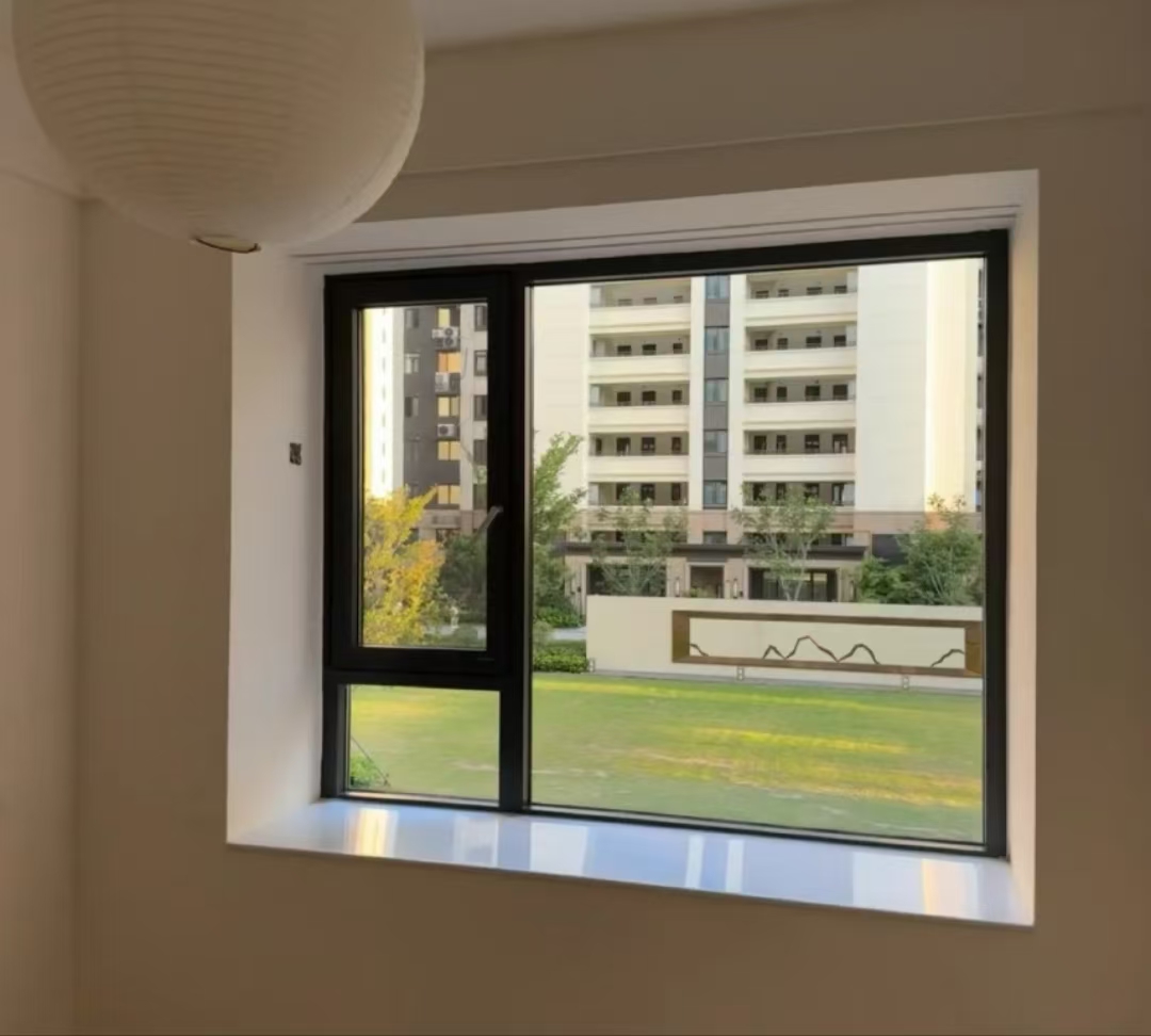 Escape PVC Sistema de protección contra incendios de acero Ventanas de vidrio resistentes al fuego deslizante de acero