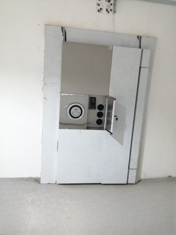 Puerta de bóveda 